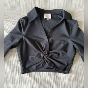 Cinq à Sept crop Black Women's Top